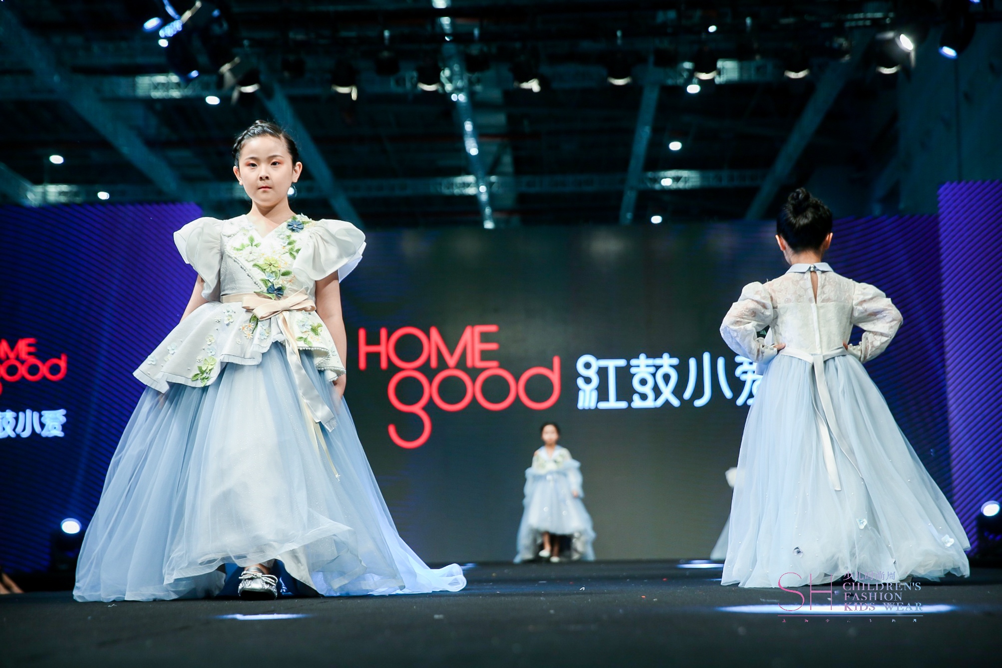 10-8紅鼓小愛.jpg